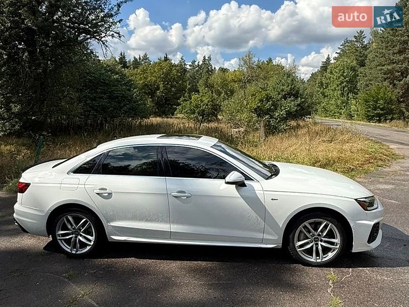 Седан Audi A4 2020 в Киеве