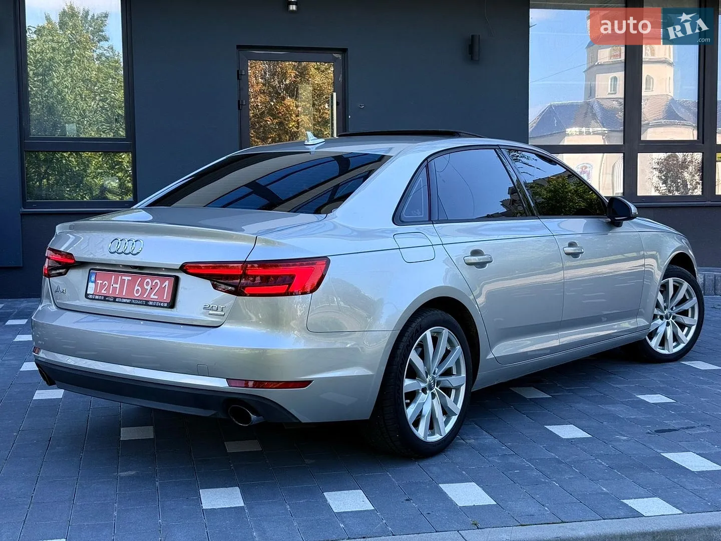 2017 Audi A4 - мініатюра 9