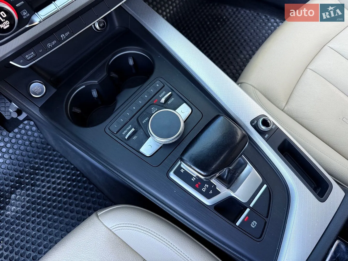 2017 Audi A4 - мініатюра 37