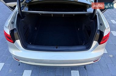 Седан Audi A4 2017 в Трускавці