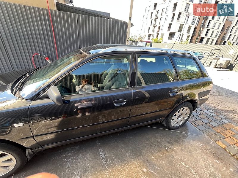 Универсал Audi A4 2001 в Николаеве