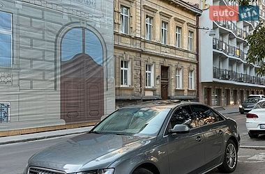 Седан Audi A4 2012 в Львові