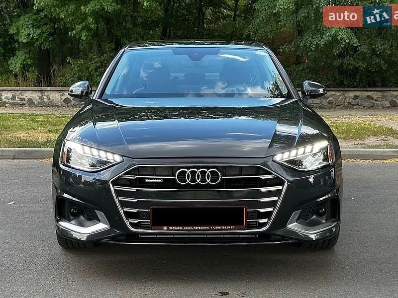 Седан Audi A4 2023 в Черкасах