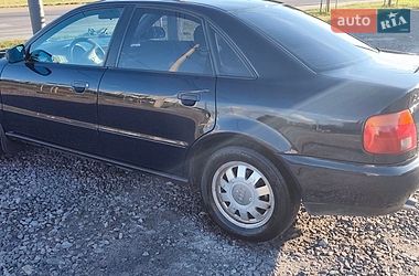 Седан Audi A4 1996 в Львове