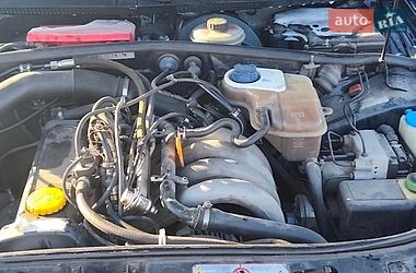 Седан Audi A4 1996 в Львове