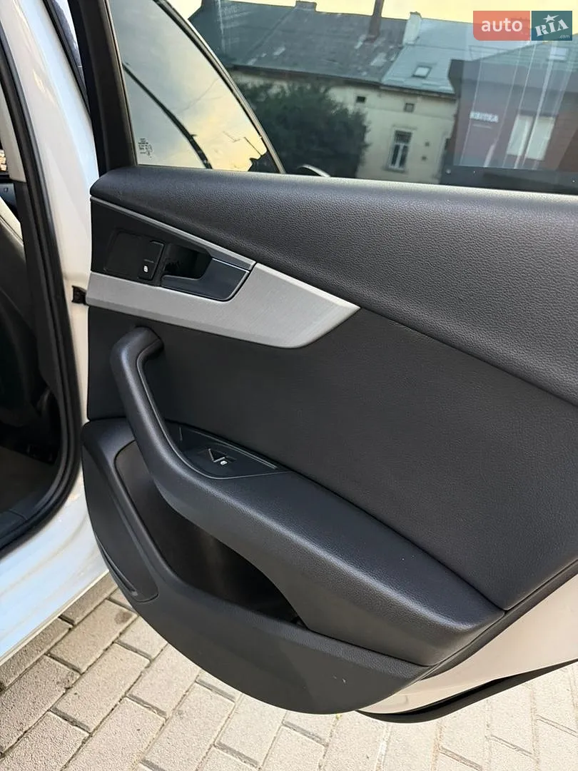 2016 Audi A4 - мініатюра 27