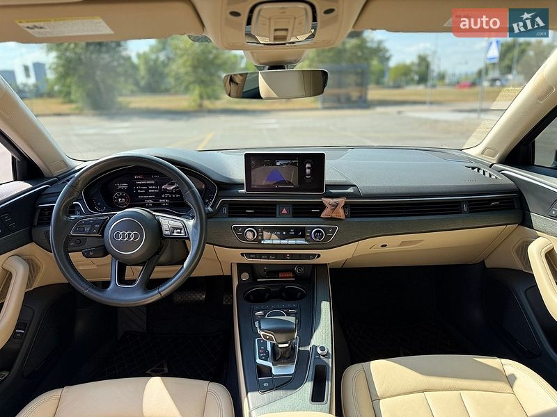 Седан Audi A4 2018 в Києві