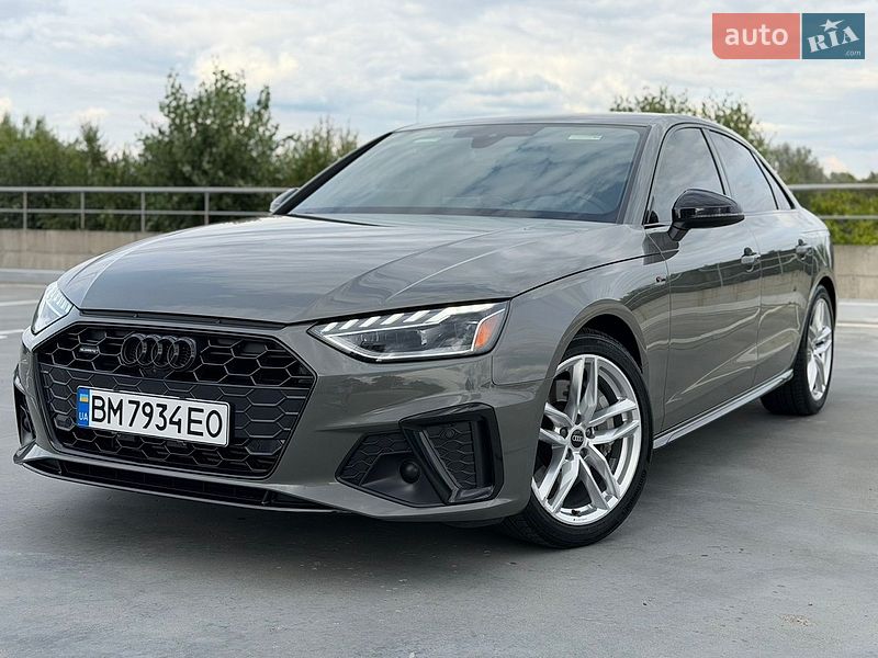 Седан Audi A4 2022 в Киеве