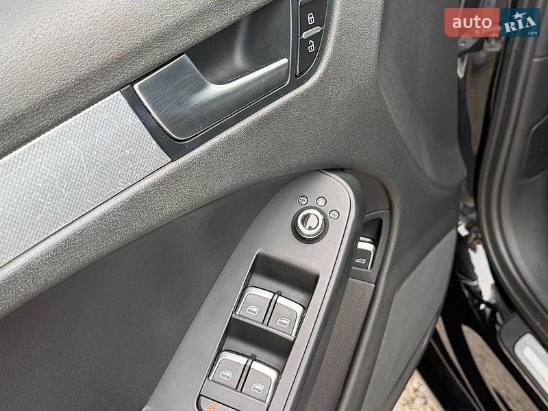 Седан Audi A4 2012 в Києві фото 10 Седан Audi A4 2012 в Києві