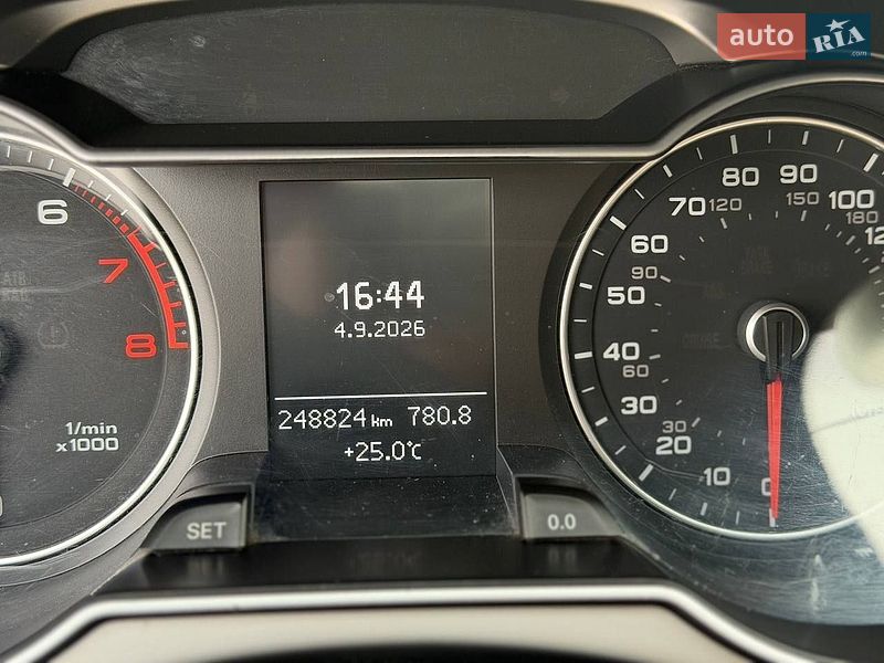 Седан Audi A4 2012 в Києві фото 13 Седан Audi A4 2012 в Києві
