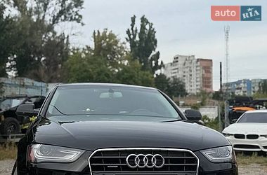Седан Audi A4 2012 в Києві фото 2 Седан Audi A4 2012 в Києві