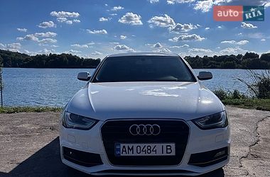 Седан Audi A4 2015 в Бердичеві
