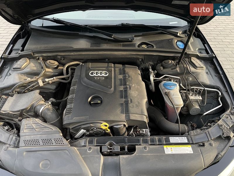 Седан Audi A4 2015 в Києві