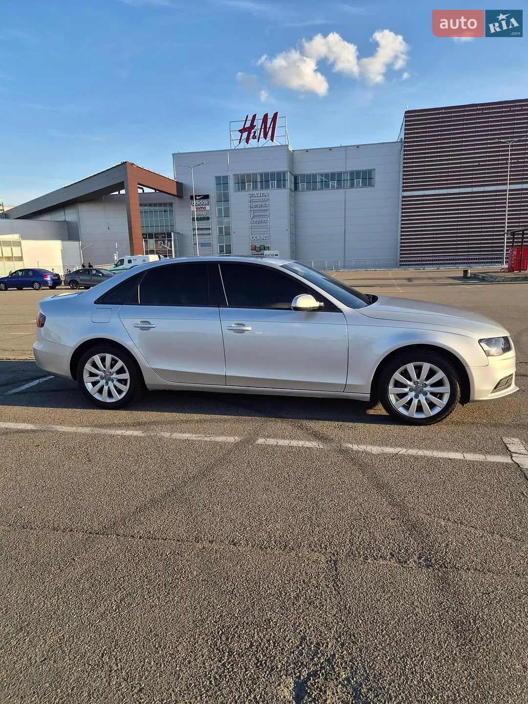 2012 Audi A4 - мініатюра 9