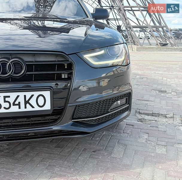 Седан Audi A4 2014 в Харкові