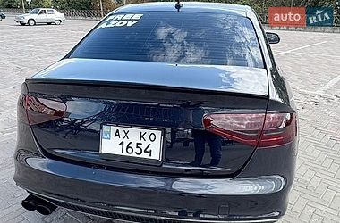 Седан Audi A4 2014 в Харкові