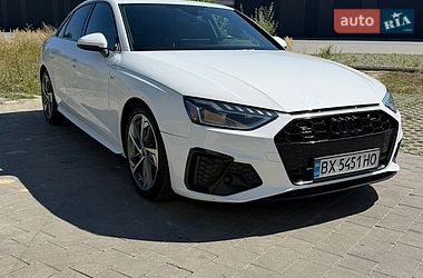 Седан Audi A4 2021 в Хмельницькому