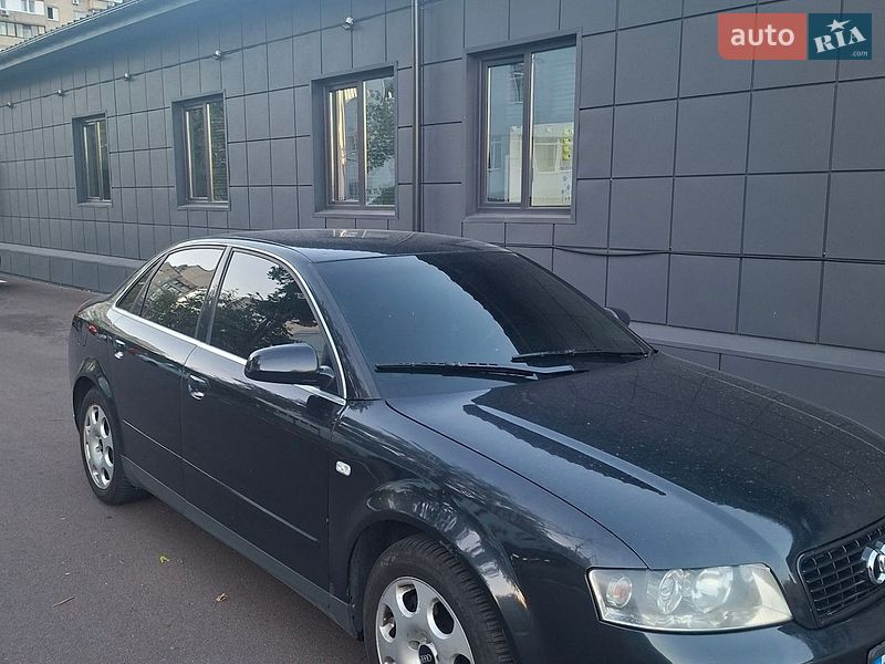 Седан Audi A4 2003 в Києві