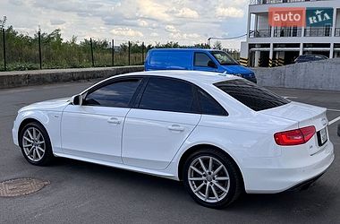 Седан Audi A4 2014 в Києві