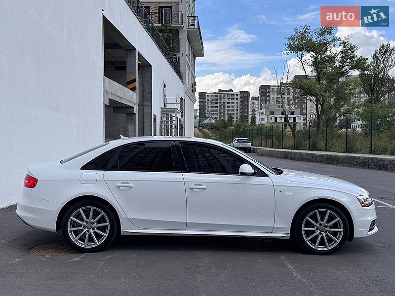 Седан Audi A4 2014 в Києві