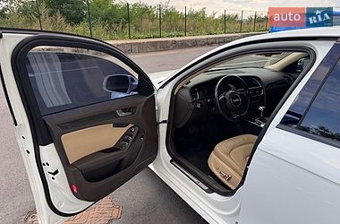 Седан Audi A4 2014 в Києві