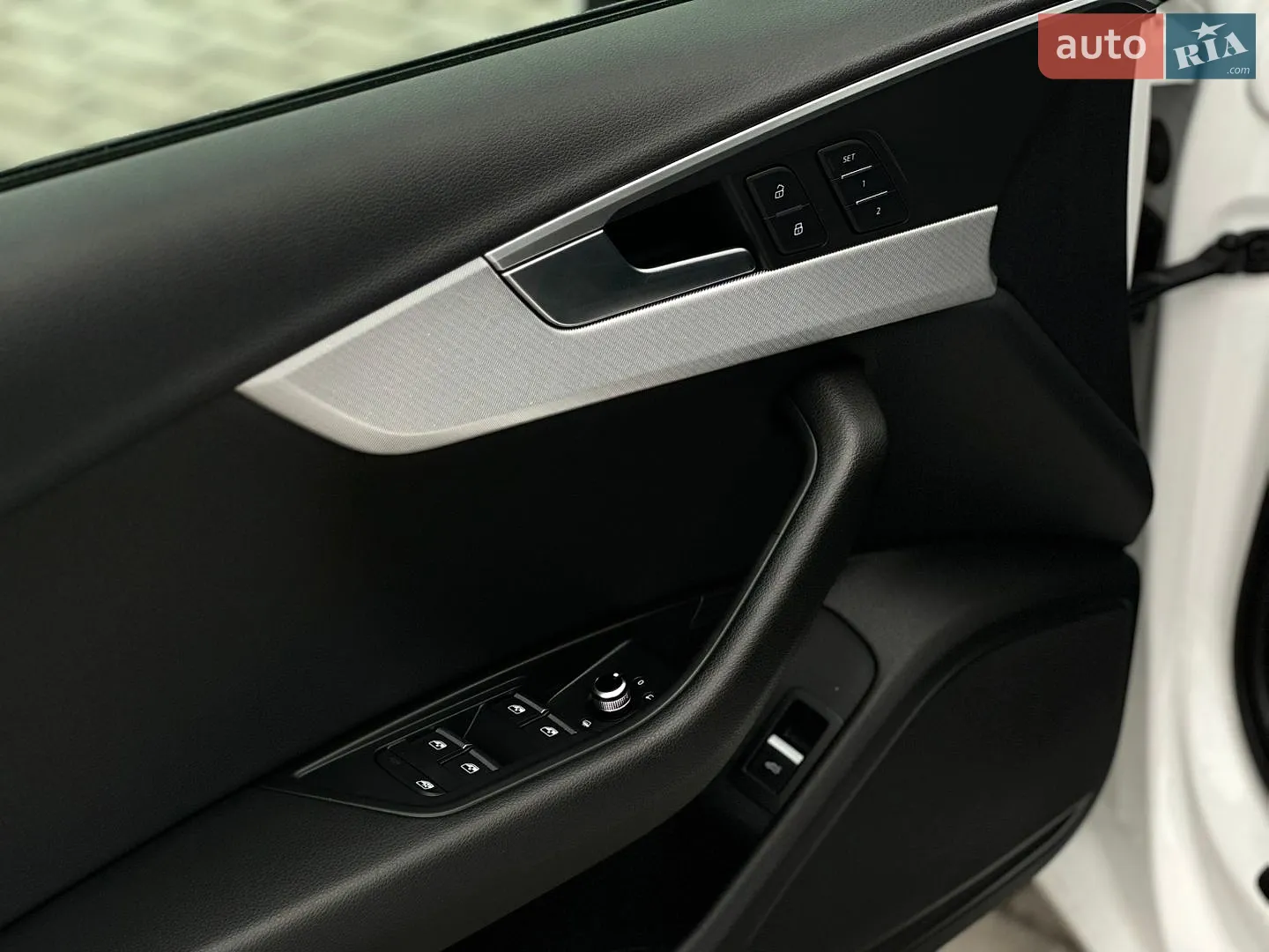 2016 Audi A4 - мініатюра 44