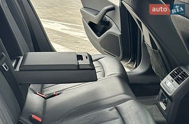 Седан Audi A4 2016 в Рівному