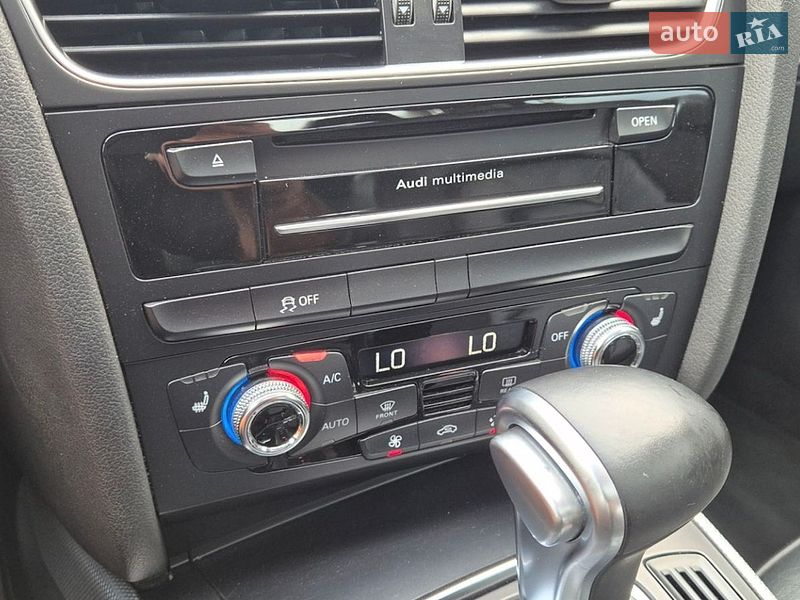 Седан Audi A4 2015 в Полтаві
