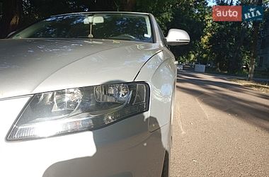 Седан Audi A4 2008 в Києві