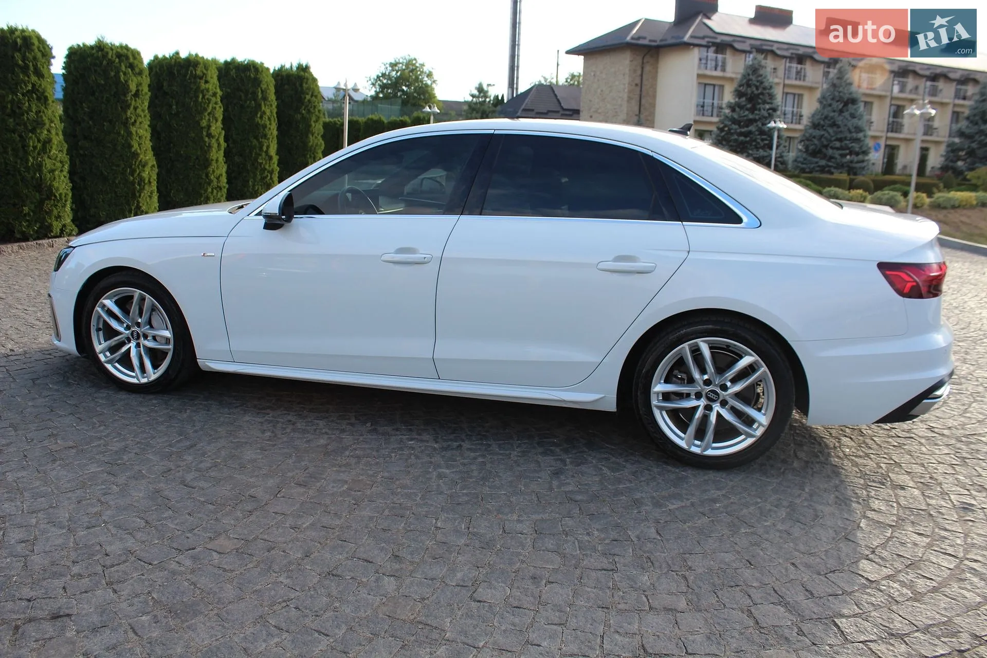 2021 Audi A4 - мініатюра 13