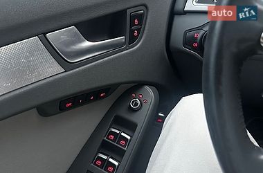 Седан Audi A4 2014 в Чернигове