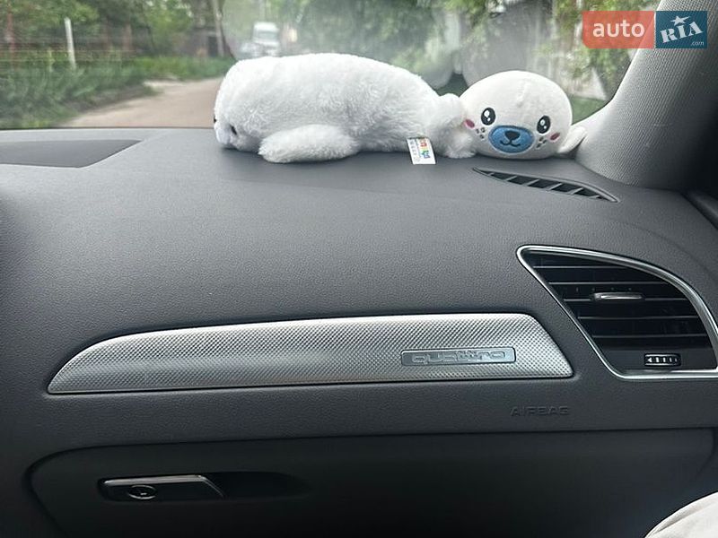 Седан Audi A4 2014 в Чернигове
