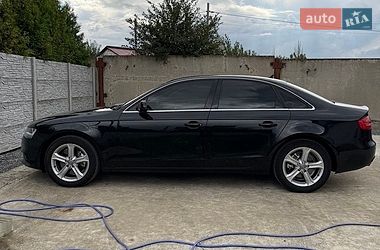 Седан Audi A4 2013 в Днепре