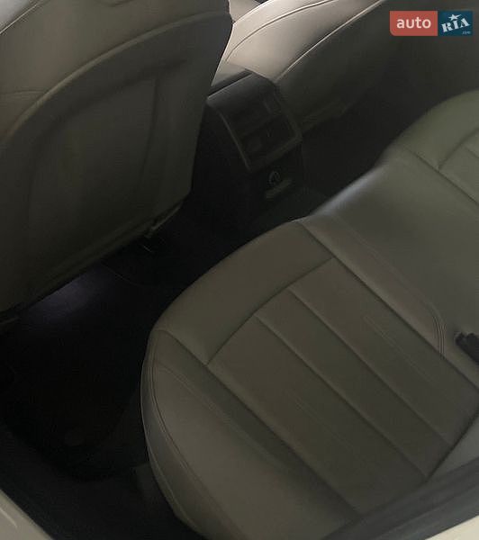 Седан Audi A4 2017 в Полтаве