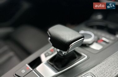 Седан Audi A4 2019 в Киеве