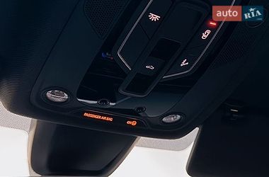 Седан Audi A4 2019 в Киеве