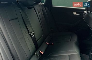 Седан Audi A4 2019 в Киеве