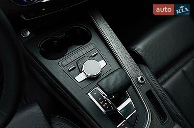 Седан Audi A4 2019 в Киеве