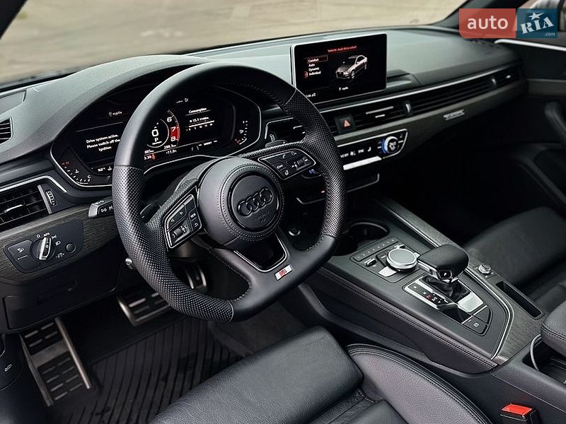 Седан Audi A4 2019 в Киеве