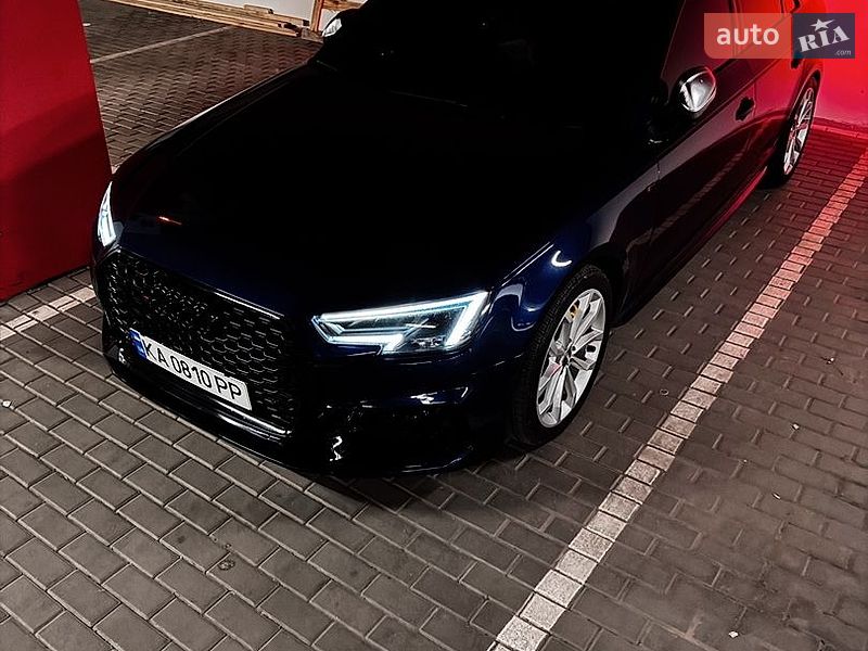 Седан Audi A4 2019 в Киеве