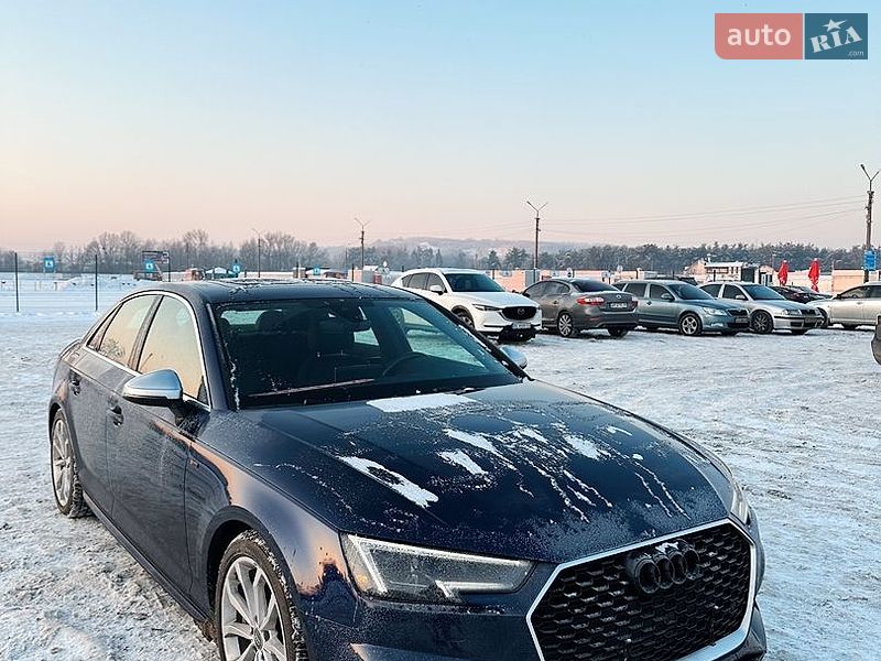 Седан Audi A4 2019 в Киеве
