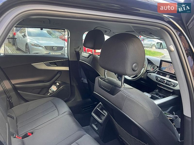 Універсал Audi A4 2020 в Києві