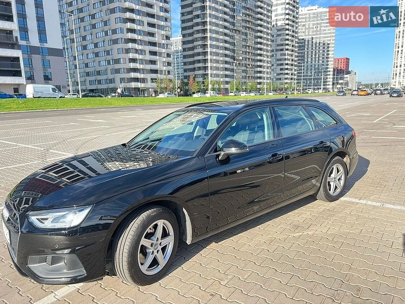 Універсал Audi A4 2020 в Києві