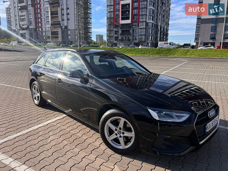 Універсал Audi A4 2020 в Києві