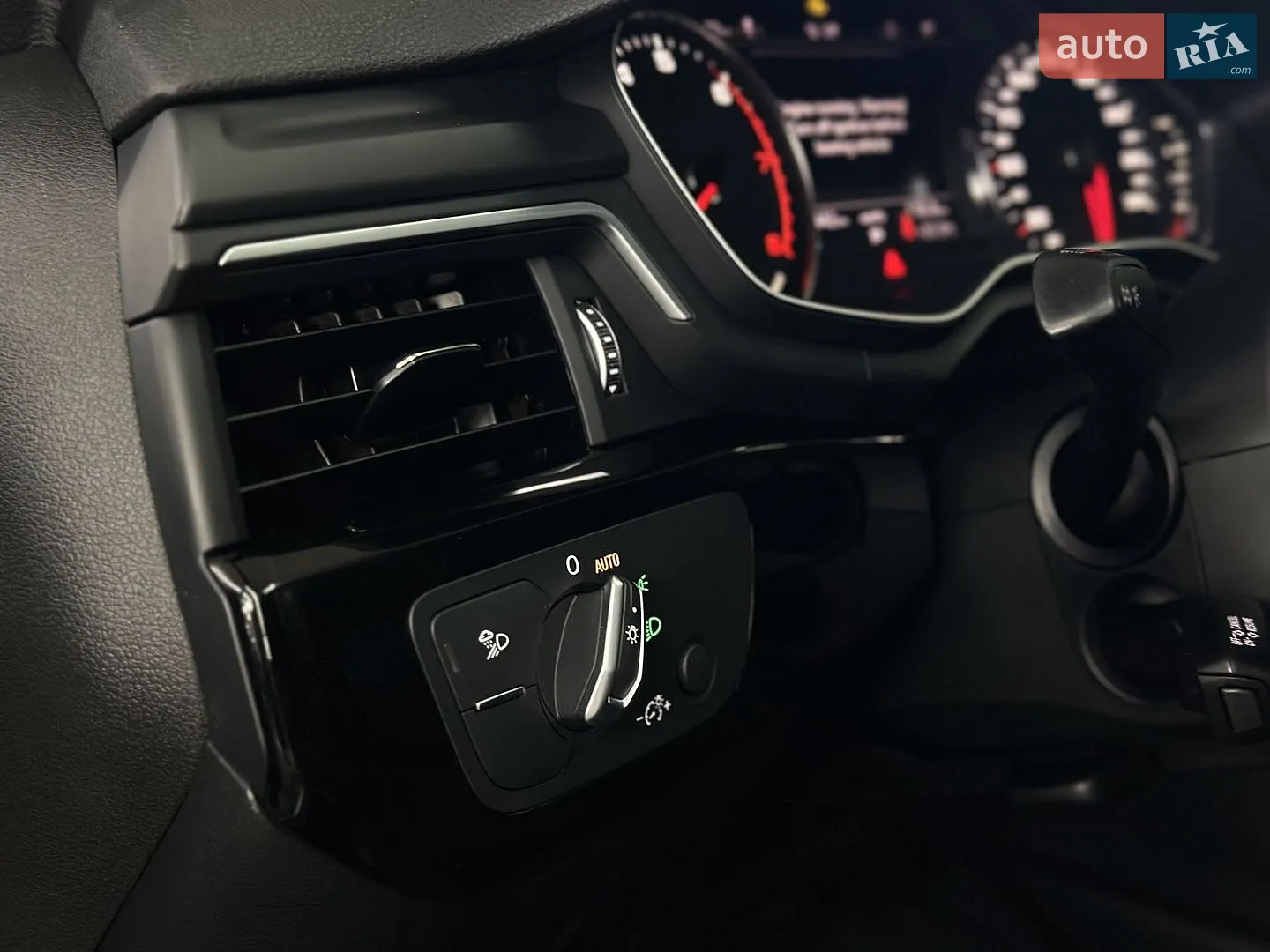 2018 Audi A4 - мініатюра 28