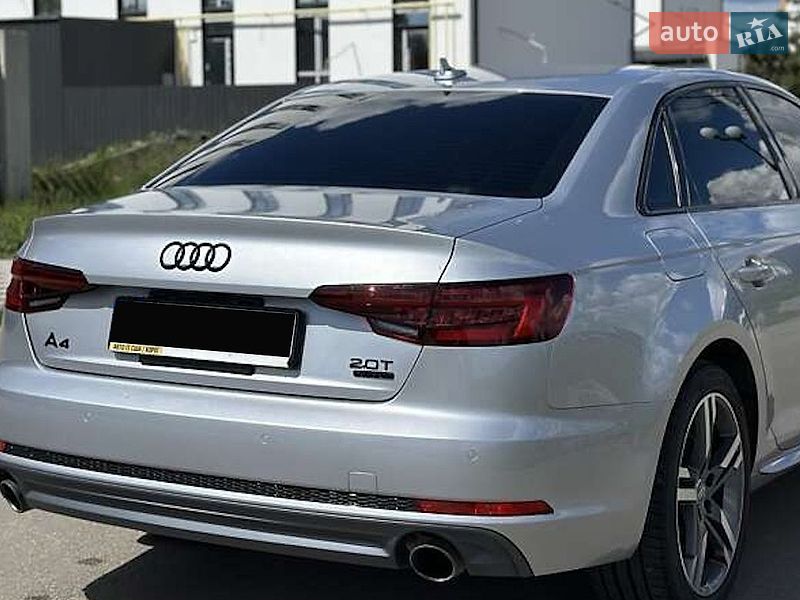 Седан Audi A4 2018 в Киеве
