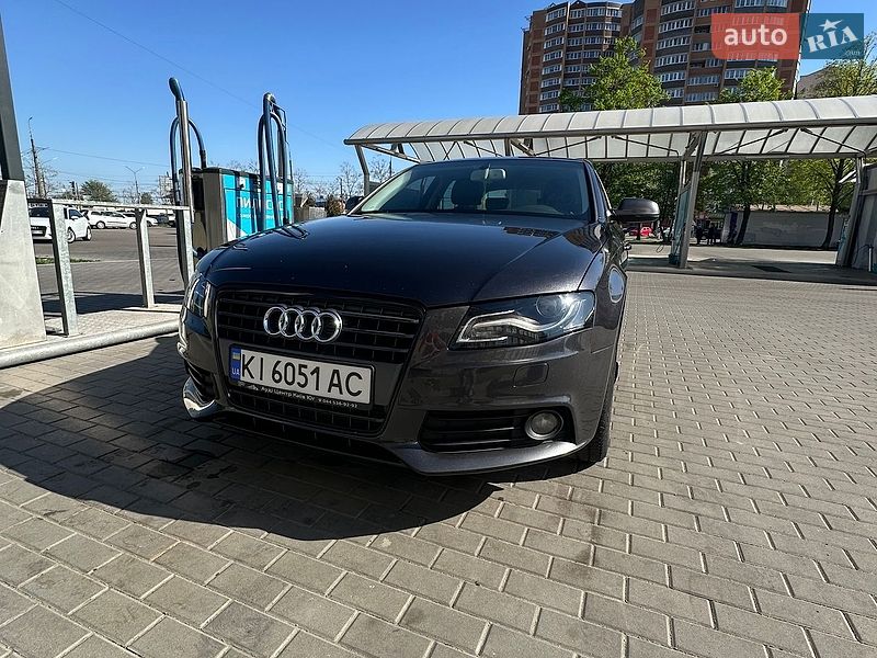 Седан Audi A4 2011 в Белой Церкви