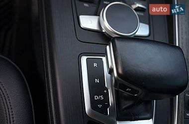 Седан Audi A4 2016 в Мукачевому