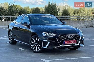 Седан Audi A4 2021 в Києві