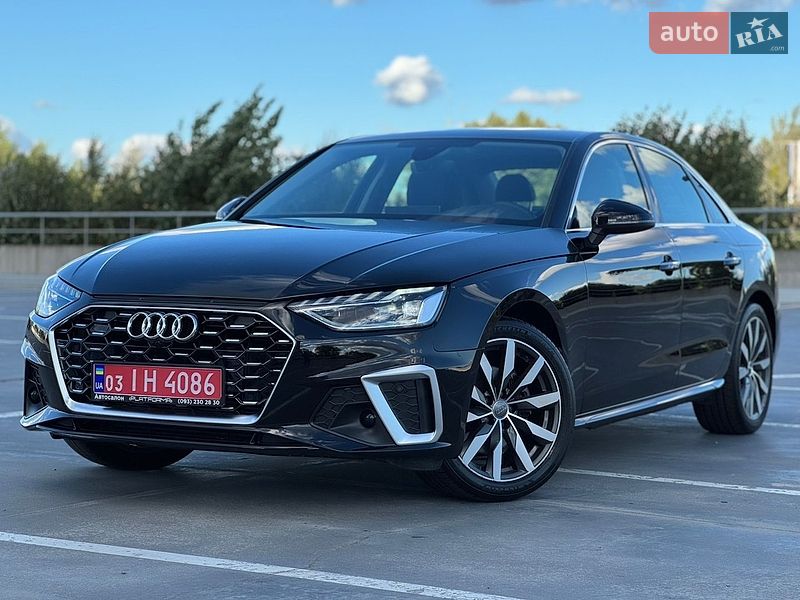 Седан Audi A4 2021 в Києві